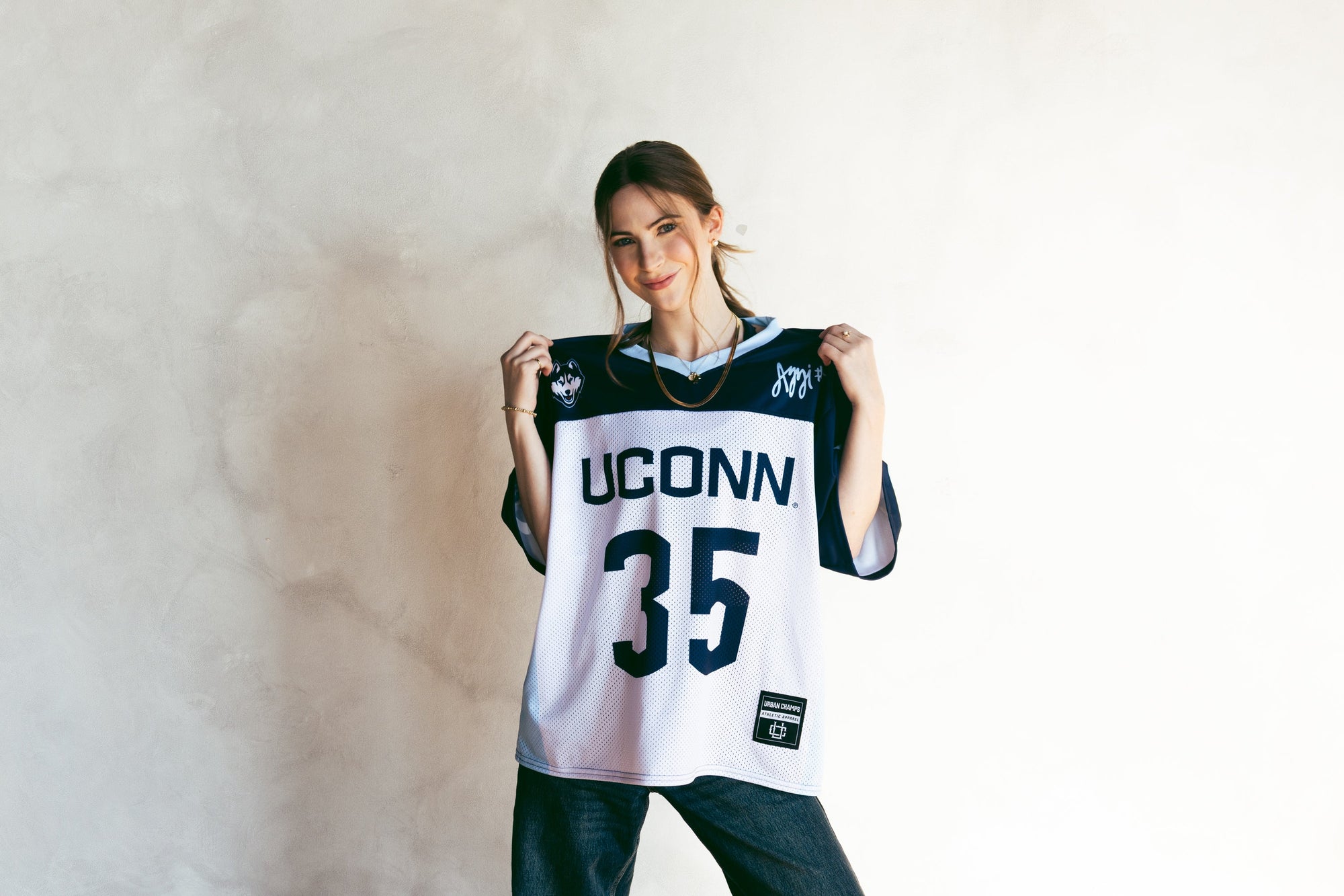 Azzi Fudd Throwback Jersey